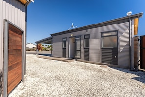 Property entrance - Twizel Cottages (Twizel)