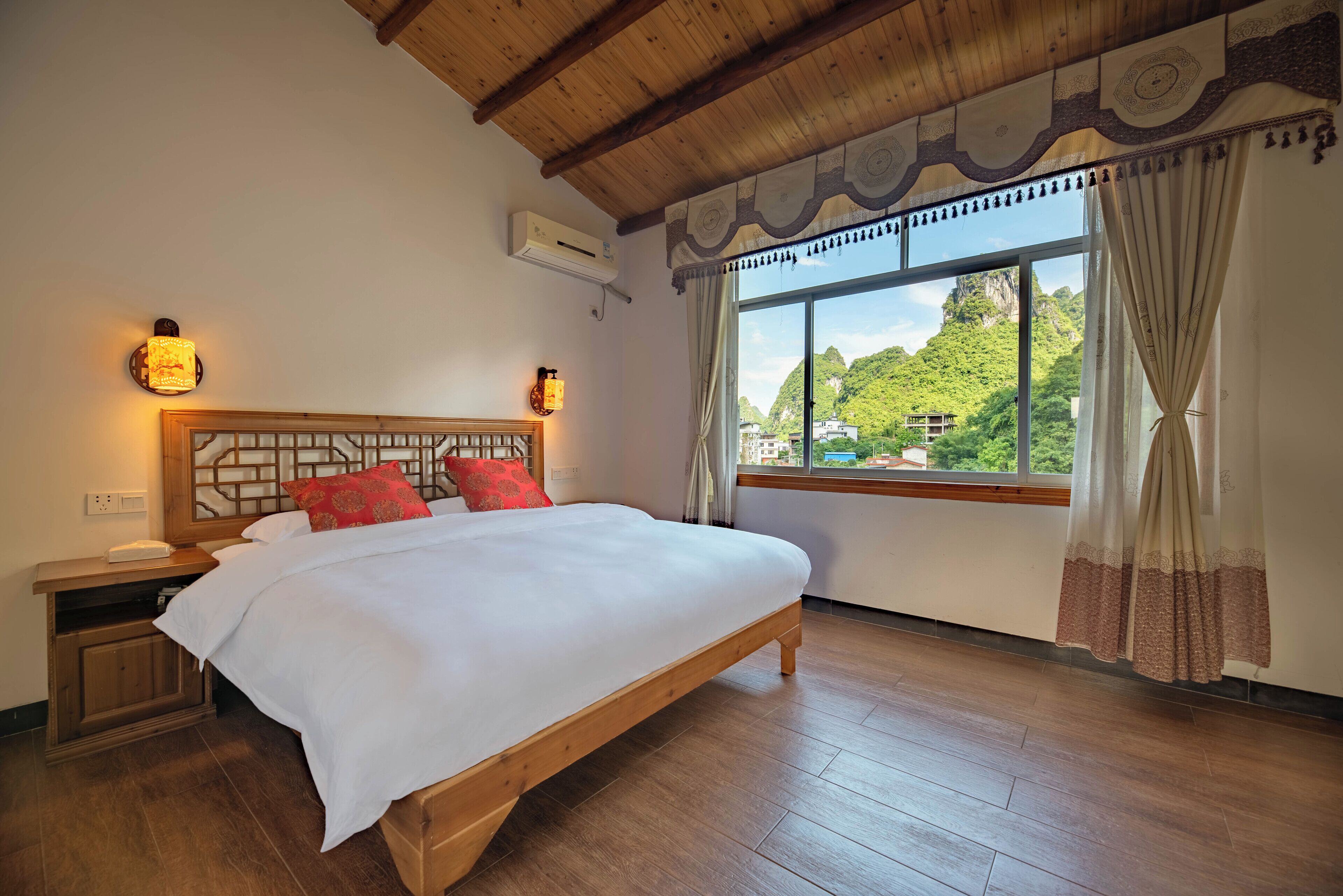 Romantic Room | Living area