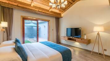 Standard Double Room, Courtyard Area | Desk, blackout drapes, free WiFi