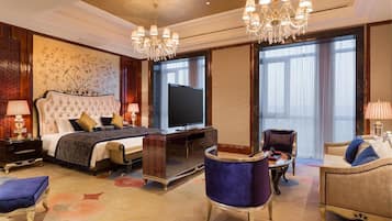 Minibar, desk, blackout drapes, soundproofing