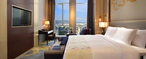 Minibar, desk, blackout curtains, soundproofing - Wanda Vista Xining (Xining)