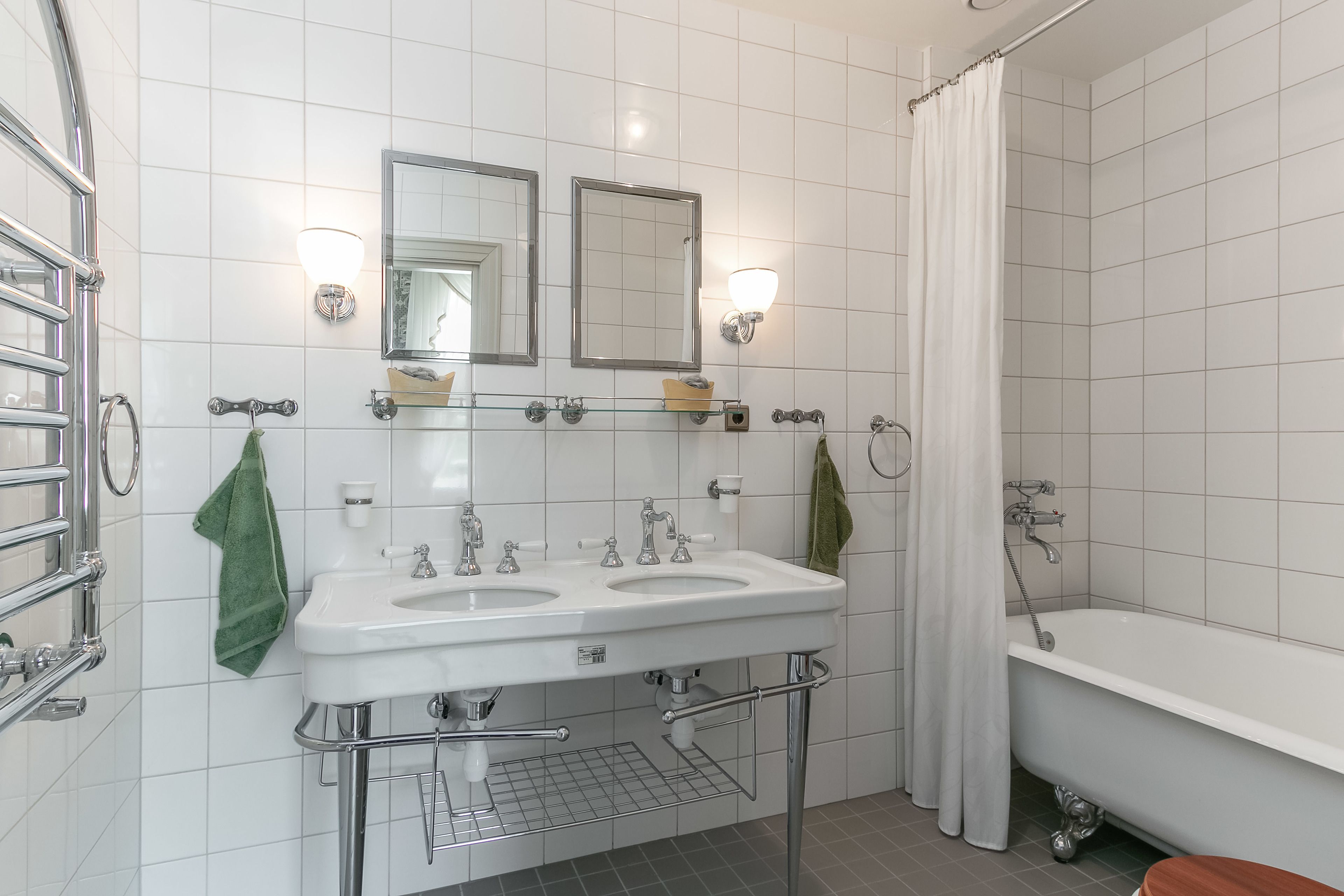 suite | bathroom | designer toiletries, hair dryer, towels