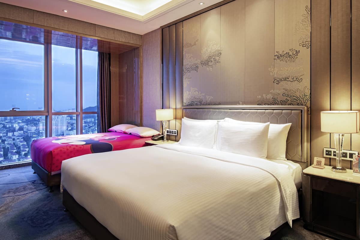 Deluxe Room, 2 Double Beds (Premium)