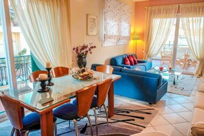 TV - Evgenia's Balcony (Preveza)