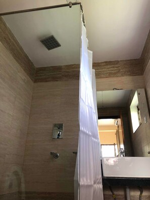 Bathroom shower - Hotel Guru (Pokhara)