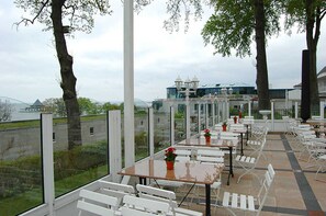 Nicht klassifiziertes Bild, 5 von 26, Schaltfläche