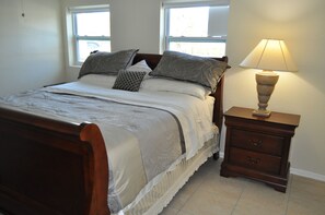 2 chambres, bureau, fer et planche à repasser, Wi-Fi gratuit