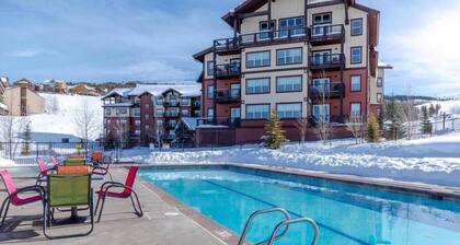 The Base Camp - Lux 2bd/2ba Base Camp One Condo w/ views of the slope