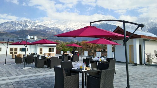 D'Polo Club And Spa Resort, Dharamshala