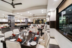 International cuisine - D'Polo Club And Spa Resort, Dharamshala (Dharamshala)