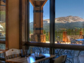 Outdoor dining - Spring Break Luxury Ski-in, Ski-out  (Breckenridge)