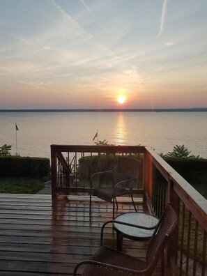 Property grounds - Beautiful Views, Sunrises, Dog Friendly, Comfortable! (Penn Yan)