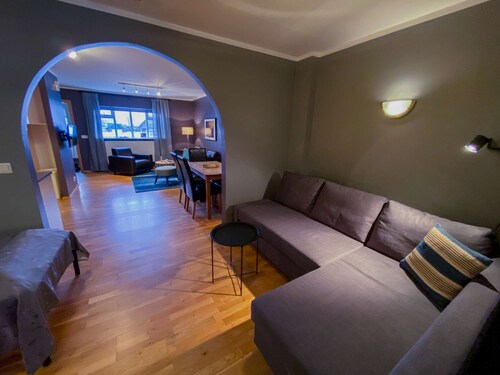 Spacious One-Bedroom Apartment