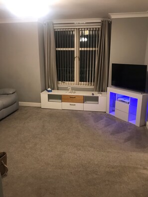 Smart-TV, DVD-Player