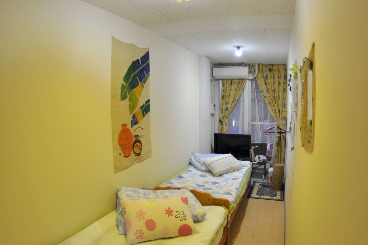 Twin Room | Free WiFi