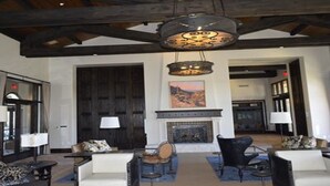 Interior - 3BR Goodyear Home Pvt Pool Sleeps 8 (Goodyear)