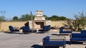 Terrace/patio - 3BR Goodyear Home Pvt Pool Sleeps 8 (Goodyear)
