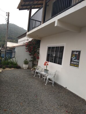 Family Quadruple Room | View from room - Encanto Familiar (Penha)