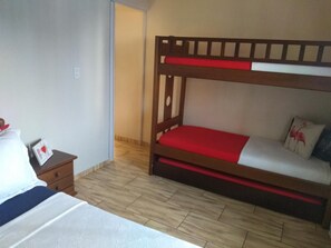 1 bedroom, minibar, iron/ironing board, free WiFi - Encanto Familiar (Penha)