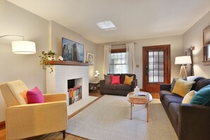 Smart-TV, Netflix, Bücher, Streaming-Dienste