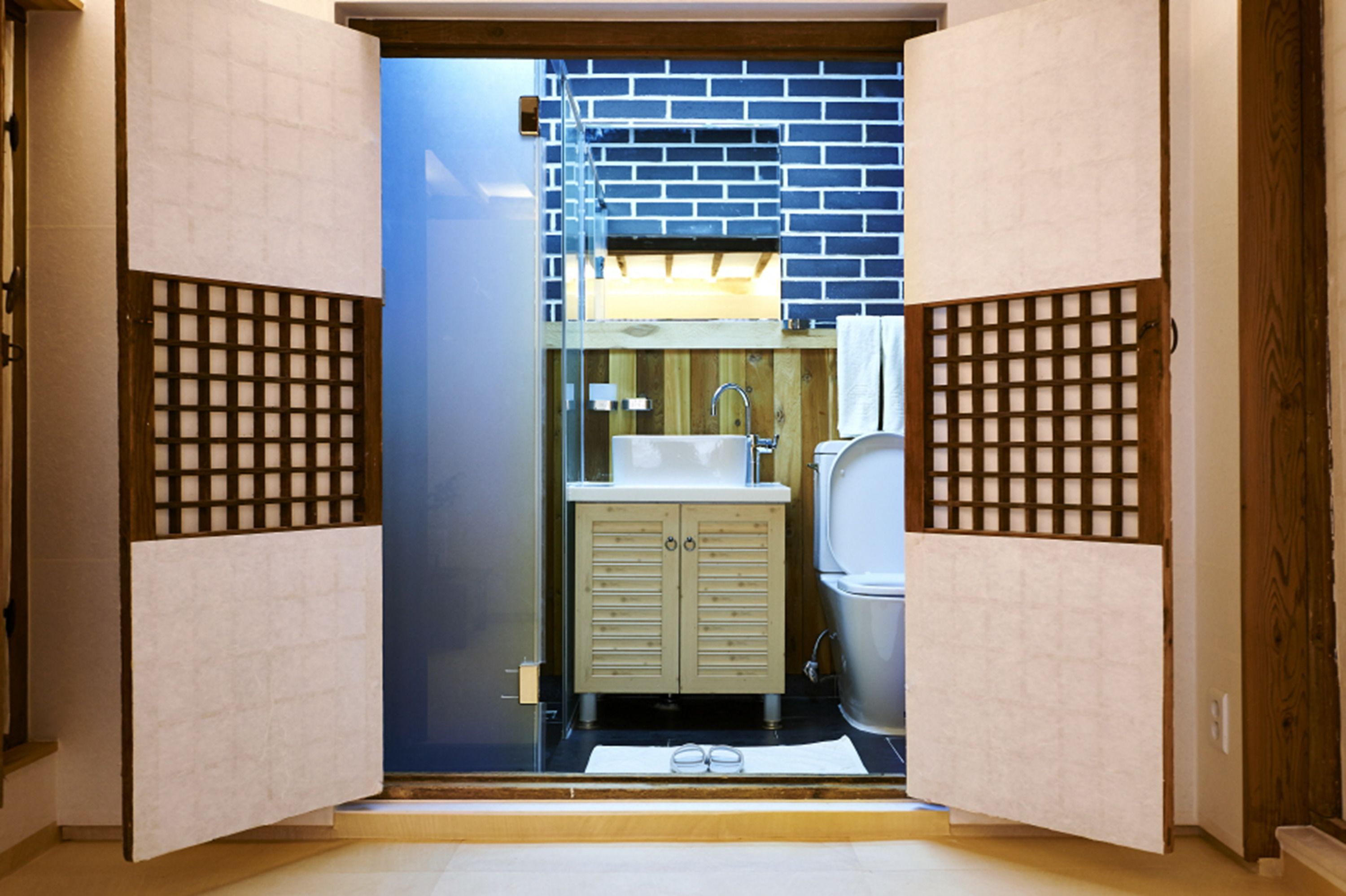 gyenam house (main building) | bathroom | shower, free toiletries, hair dryer, towels