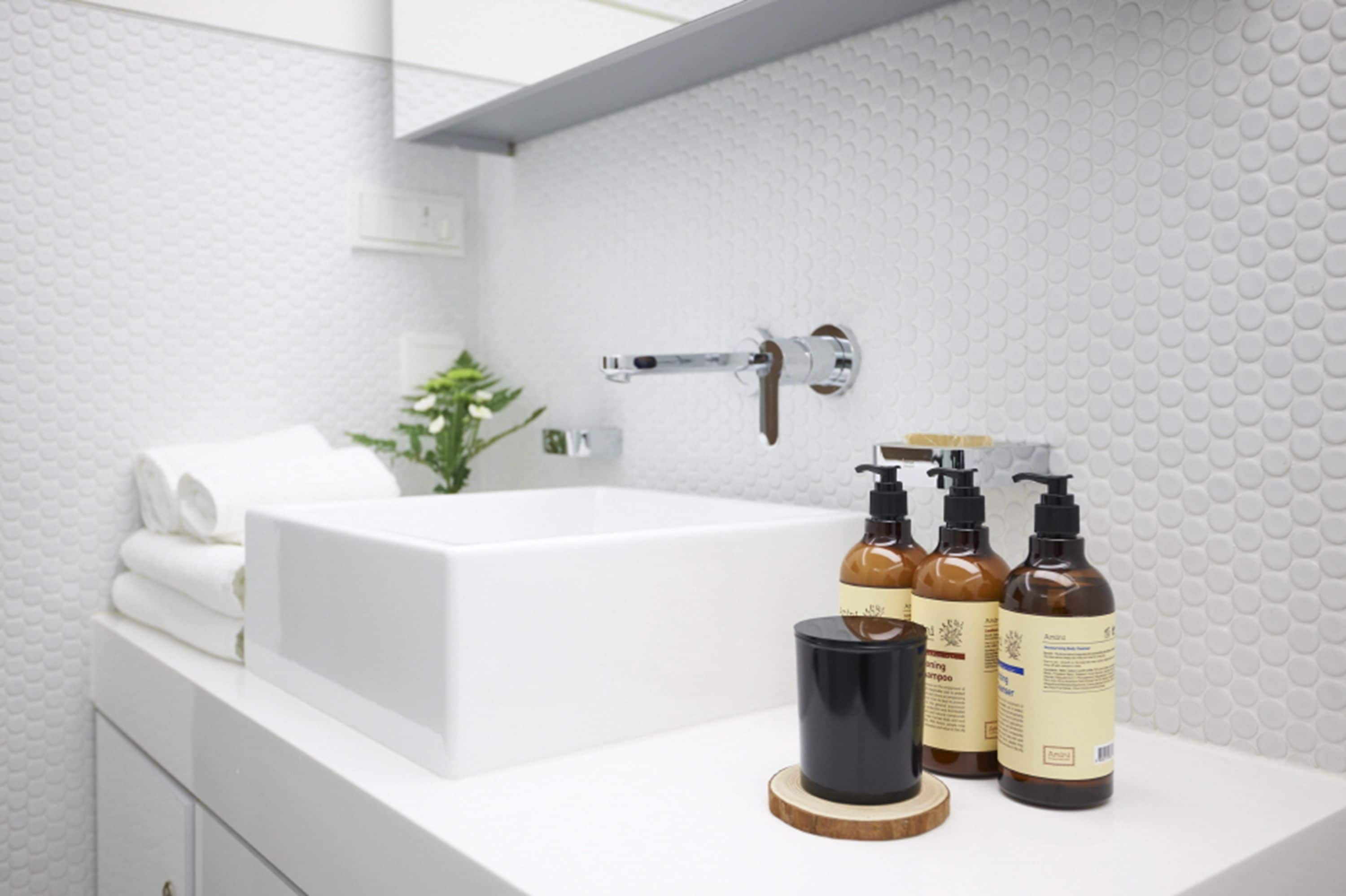 palhoedang shrine (small-sized room) | bathroom sink