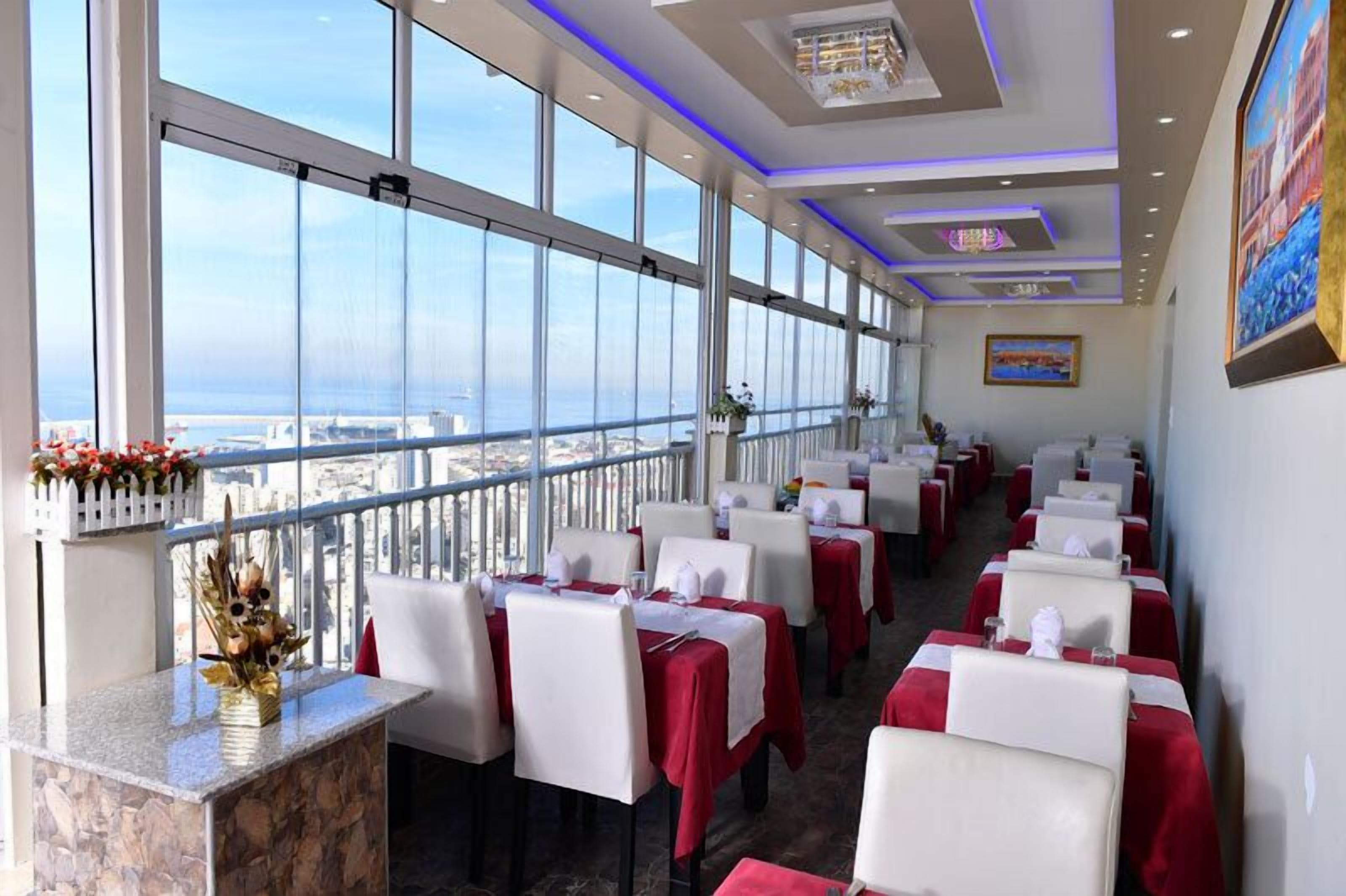 Breakfast, lunch, dinner served; local and international cuisine 