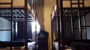 Iron/ironing board, free WiFi