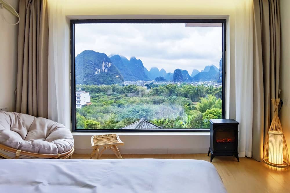 Riverside Retreat Hotel