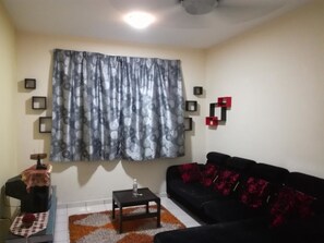 3 Bedroom Apartment  | Living room | TV - Sweet Angkasa Homestay (Kota Kinabalu)