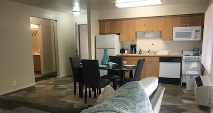 Parkway Suites