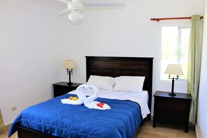 2 bedrooms, iron/ironing board, WiFi, bed sheets