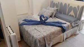 Chambres insonorisées, fer et planche à repasser, Wi-Fi, draps fournis