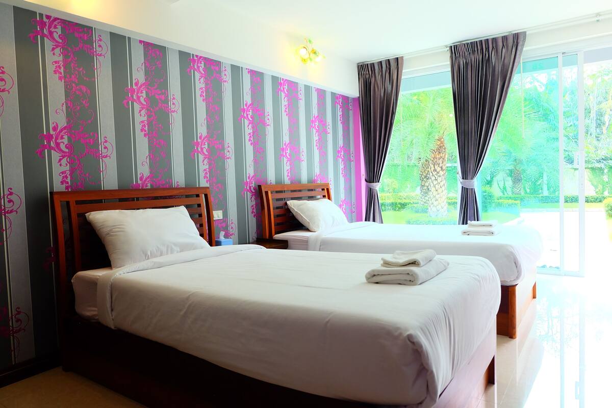 Blackout curtains, rollaway beds, free WiFi