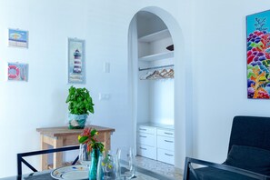 Dining - Seaview apartment with beautiful terrace with BBQ deck rocking (Marina di Novaglie)