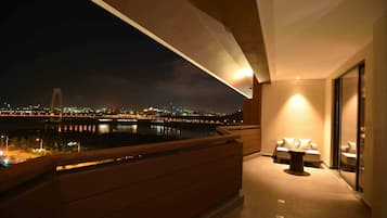 Executive Suite | Terrace/patio