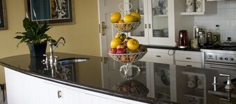 Bed & Breakfast at Bidwill