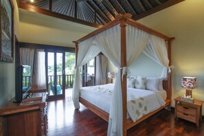 In-room safe, individually decorated, individually furnished