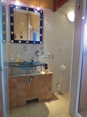 Uklassifisert bilde, 4 av 14, knapp