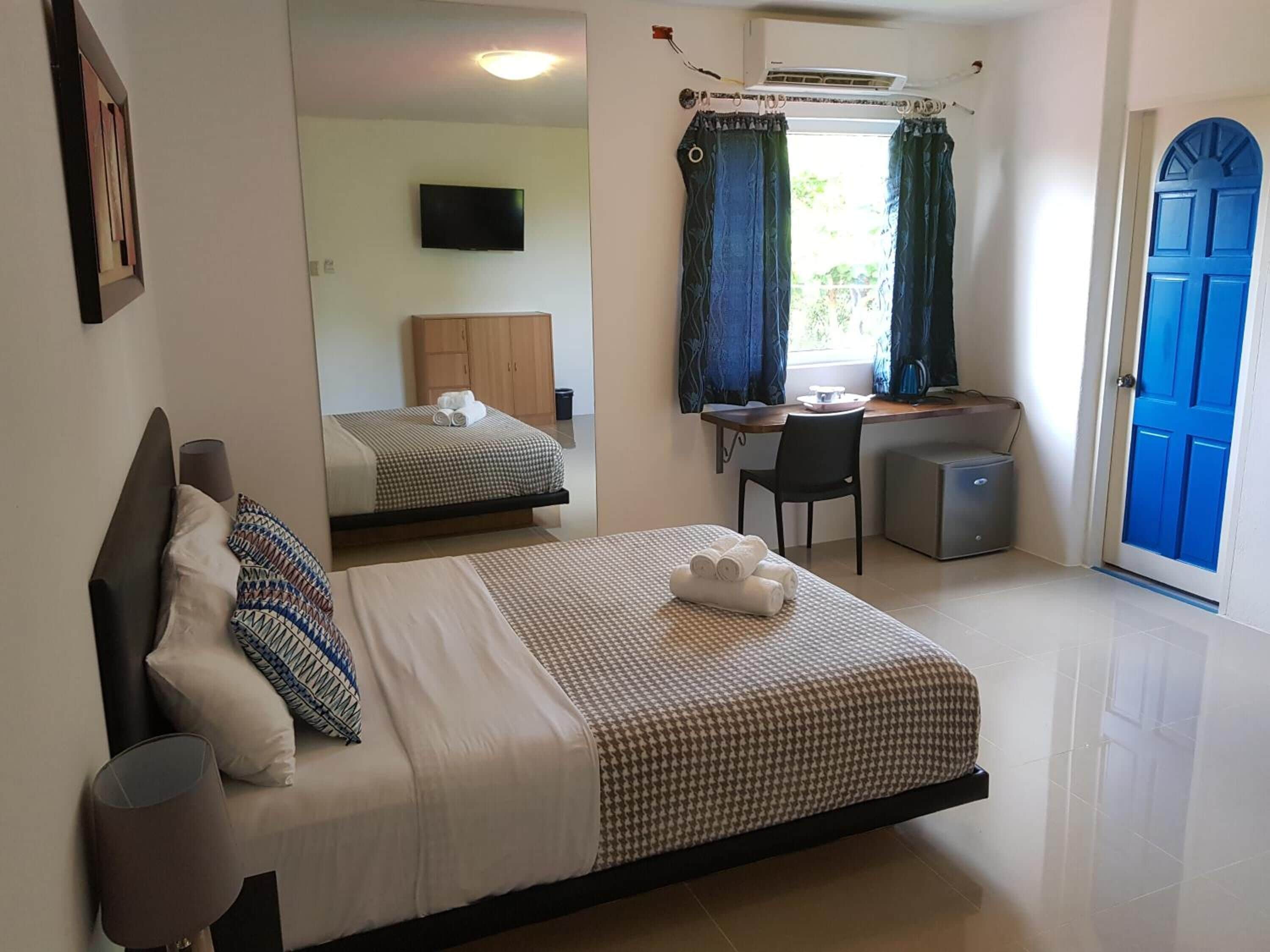 in-room safe, desk, rollaway beds, free wifi