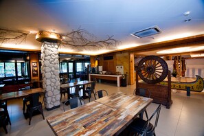 Restaurant - Shin Kong Chao Feng Ranch And Resort (Fenglin)