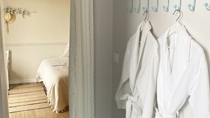 Deluxe Double Room, 1 King Bed (The Ashley Morgan) | Bathroom | Shower, rainfall showerhead, hair dryer, slippers - The Corner (Noirmoutier-en-l'Ile)
