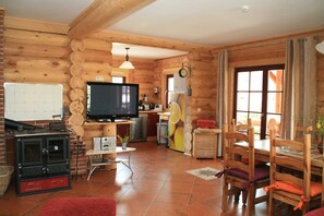 Unclassified image, 2 of 13, button