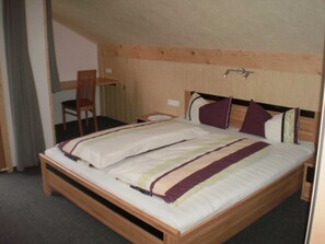 3 Schlafzimmer, WLAN, Bettwäsche