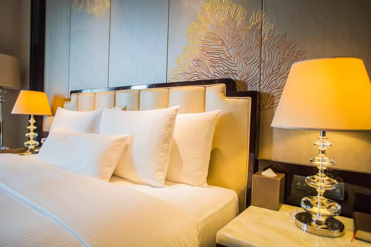 minibar, in-room safe, desk, blackout curtains