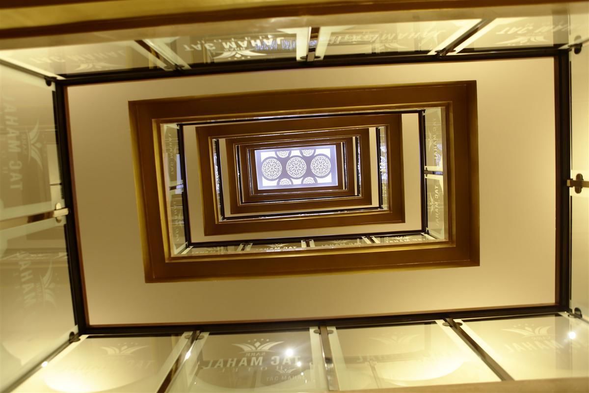 Photo - SARR TAC MAHAL HOTEl