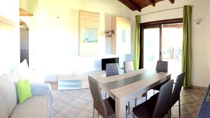 Unclassified image, 3 of 8, button - Rinaggiu Apartment (San Teodoro)