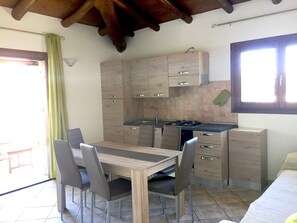 Villa, 2 Bedrooms | Private kitchen