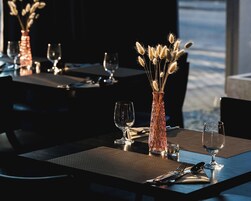 Breakfast, lunch, dinner served; local and international cuisine 