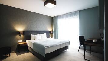 Habitació doble | Escriptori, habitacions insonoritzades i planxa i posts de planxar